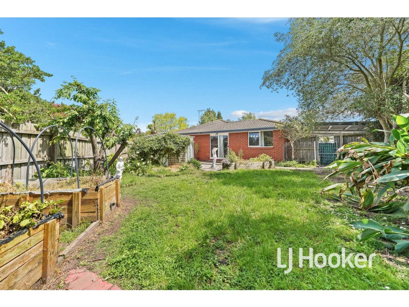 3 Anita Place, Pakenham VIC 3810