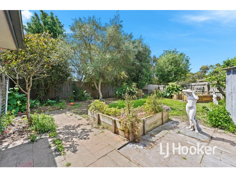 3 Anita Place, Pakenham VIC 3810