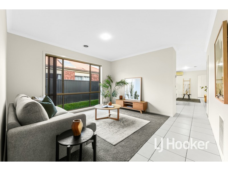 5 Sarton Link, Pakenham VIC 3810