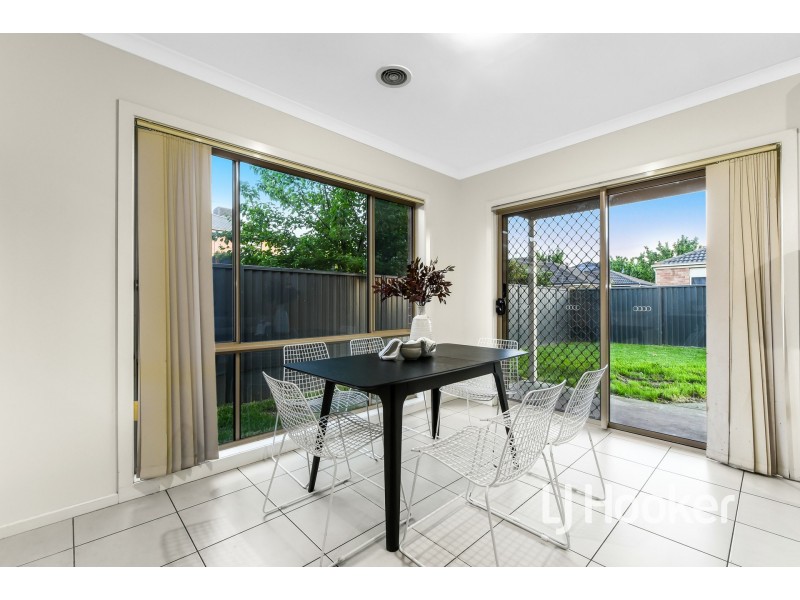 5 Sarton Link, Pakenham VIC 3810