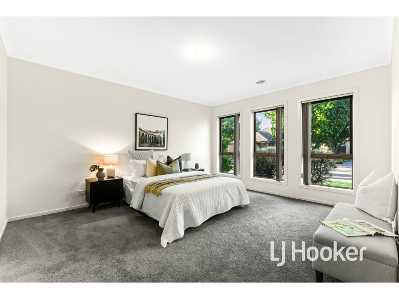 5 Sarton Link, Pakenham VIC 3810