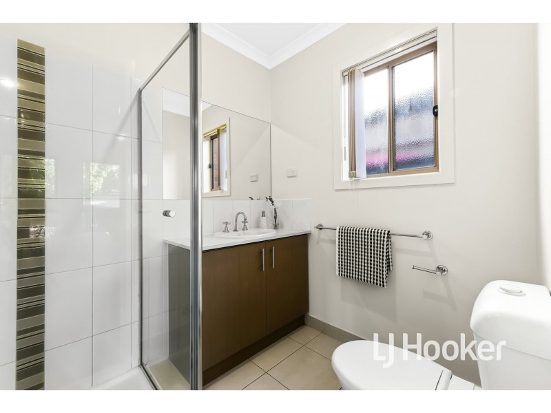 5 Sarton Link, Pakenham VIC 3810