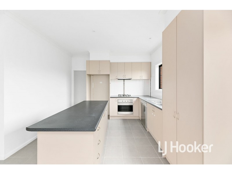 29 Murchison Link, Pakenham VIC 3810