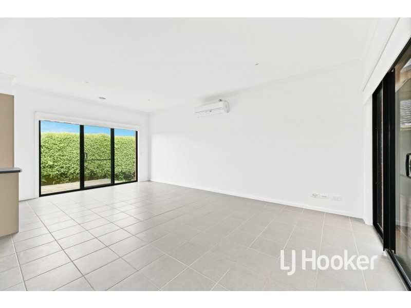 29 Murchison Link, Pakenham VIC 3810
