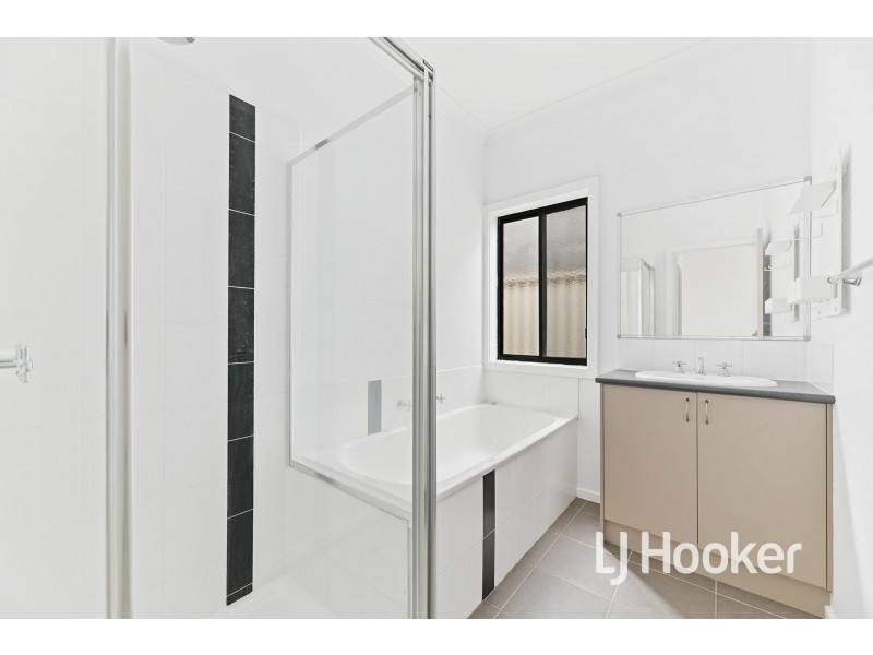 29 Murchison Link, Pakenham VIC 3810