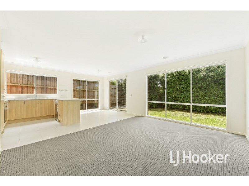 6 Telford Circuit, Drouin VIC 3818