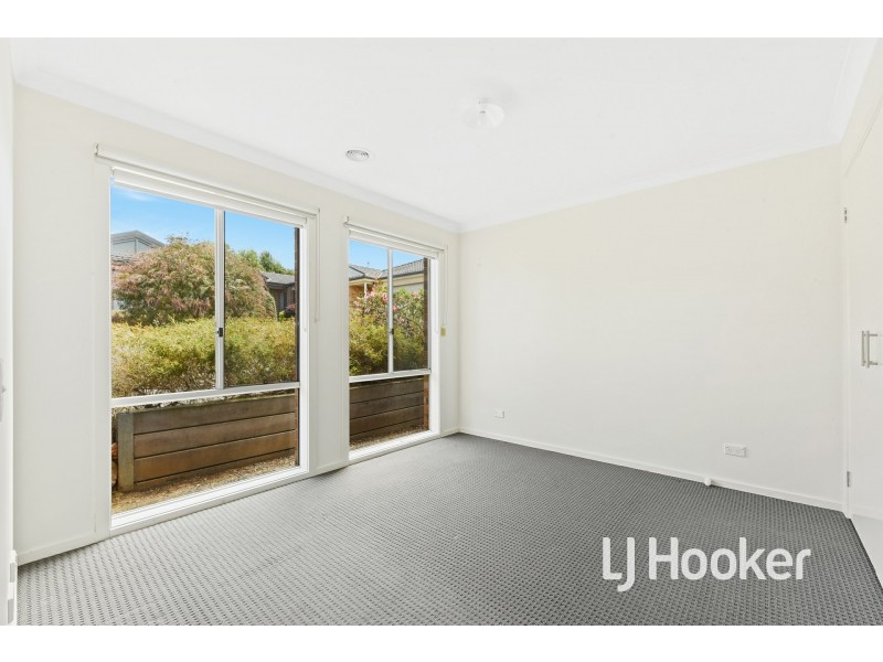 6 Telford Circuit, Drouin VIC 3818