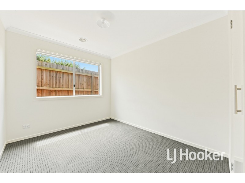 6 Telford Circuit, Drouin VIC 3818