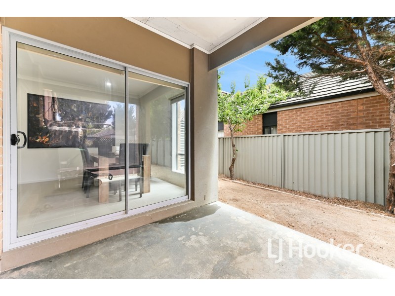 21 Egret Way, Pakenham VIC 3810