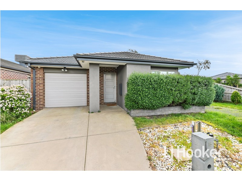 15 Longmeadow Road, Officer VIC 3809