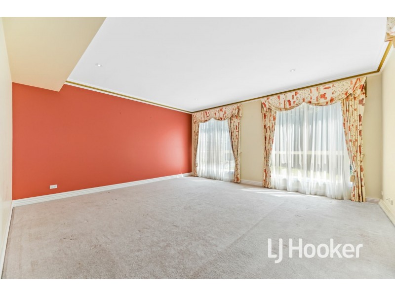 48 Fairholme Boulevard, Berwick VIC 3806