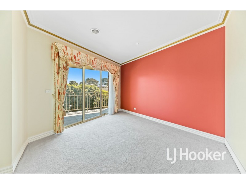 48 Fairholme Boulevard, Berwick VIC 3806