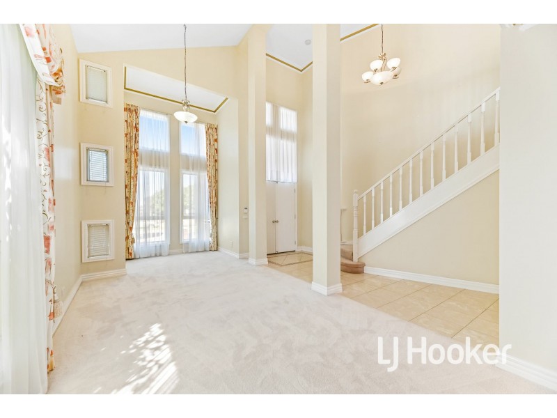 48 Fairholme Boulevard, Berwick VIC 3806