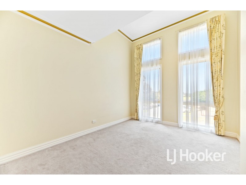 48 Fairholme Boulevard, Berwick VIC 3806