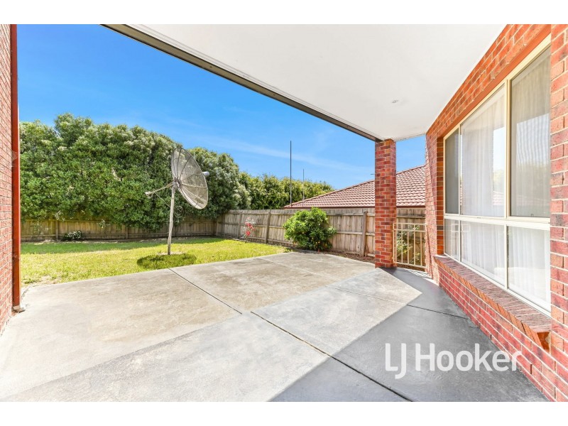 48 Fairholme Boulevard, Berwick VIC 3806