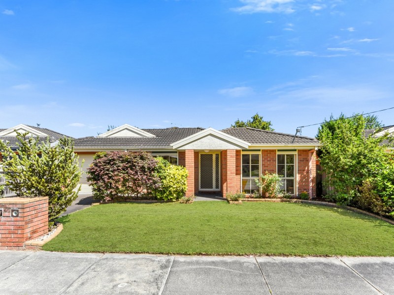 4/1 O’Shannessy Street, Pakenham VIC 3810