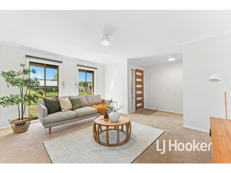4/1 O’Shannessy Street, Pakenham VIC 3810