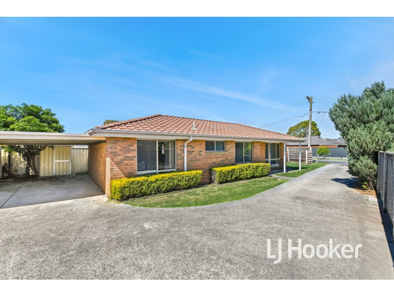 1/3 Parkview Close, Dandenong VIC 3175