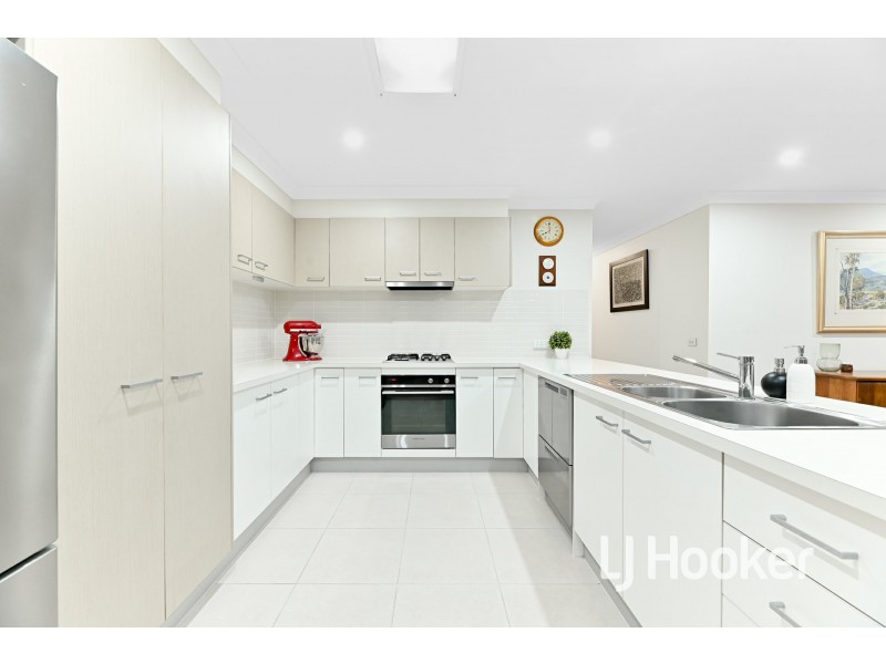 18 Lindeman Street, Berwick VIC 3806