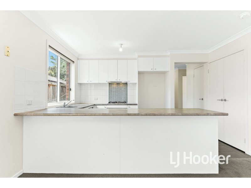 20 Kimberley Grove, Pakenham VIC 3810