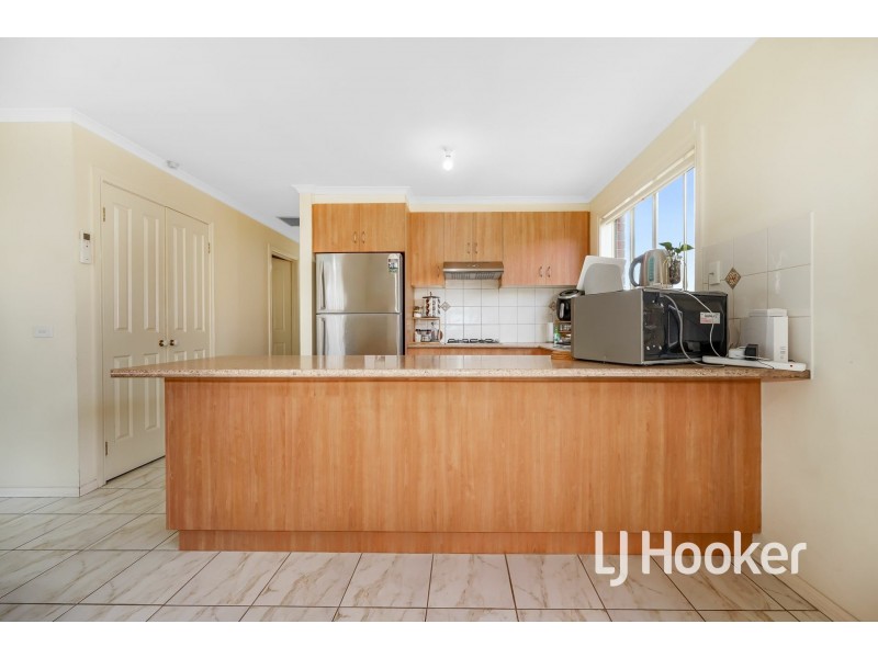 8/11-13 King Street, Pakenham VIC 3810