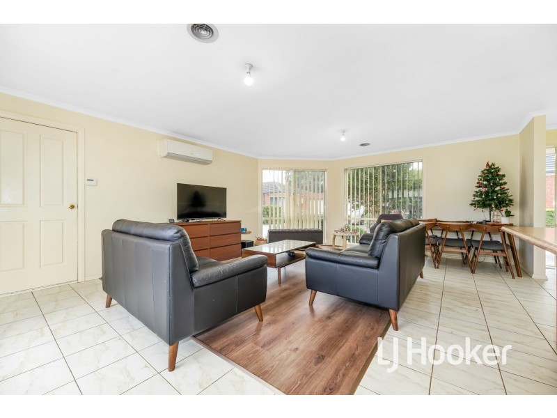 8/11-13 King Street, Pakenham VIC 3810