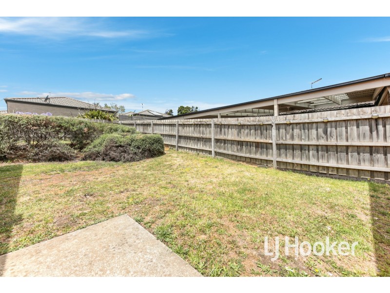 114 Ahern Road, Pakenham VIC 3810