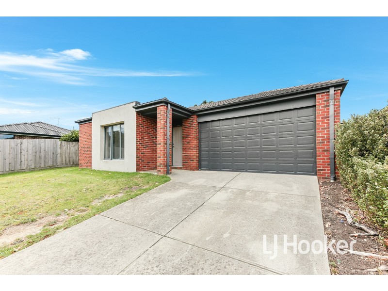 114 Ahern Road, Pakenham VIC 3810