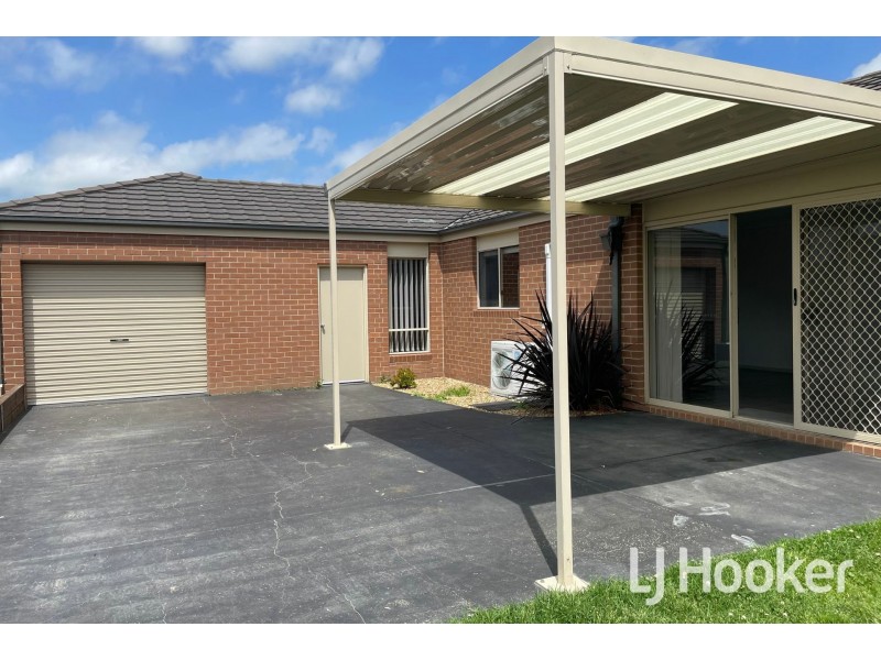 45 Thwaites Road, Pakenham VIC 3810