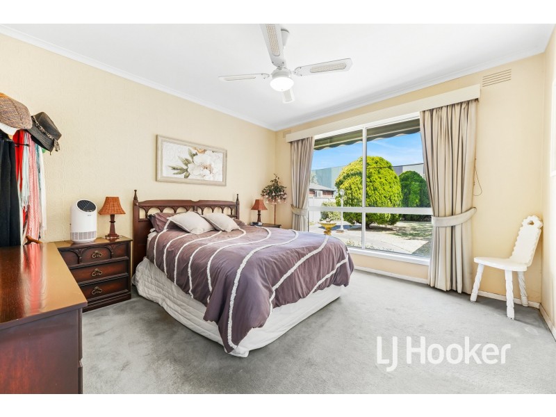 14 Henry Street, Pakenham VIC 3810