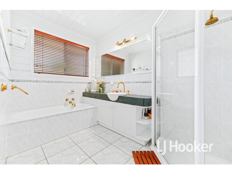 14 Henry Street, Pakenham VIC 3810