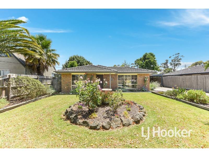 16 Browning Road, Nar Nar Goon VIC 3812