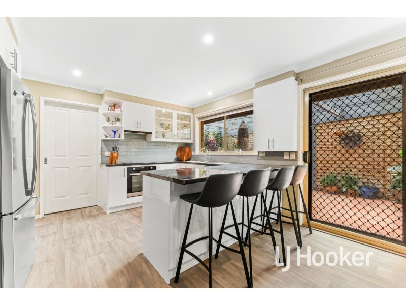 16 Browning Road, Nar Nar Goon VIC 3812