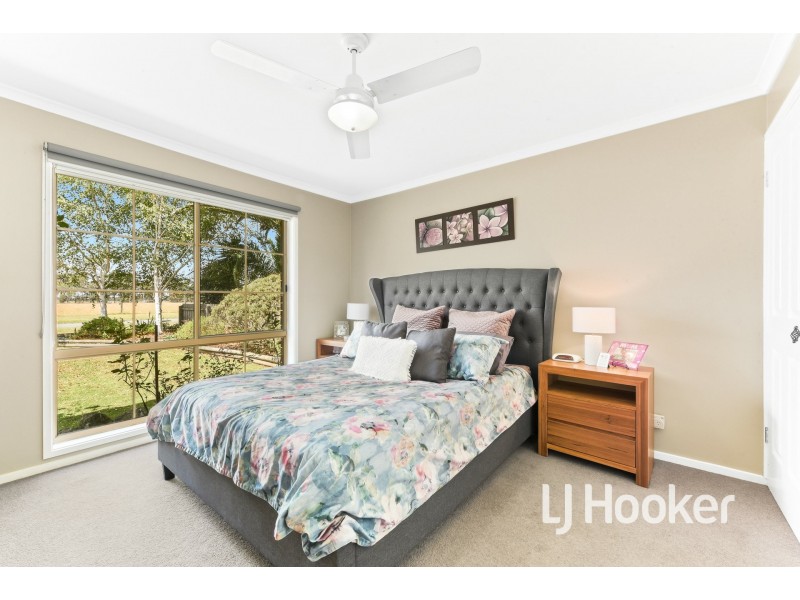 16 Browning Road, Nar Nar Goon VIC 3812