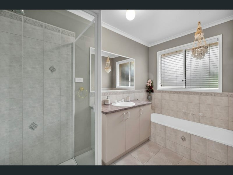 1 Harness Place, Pakenham VIC 3810