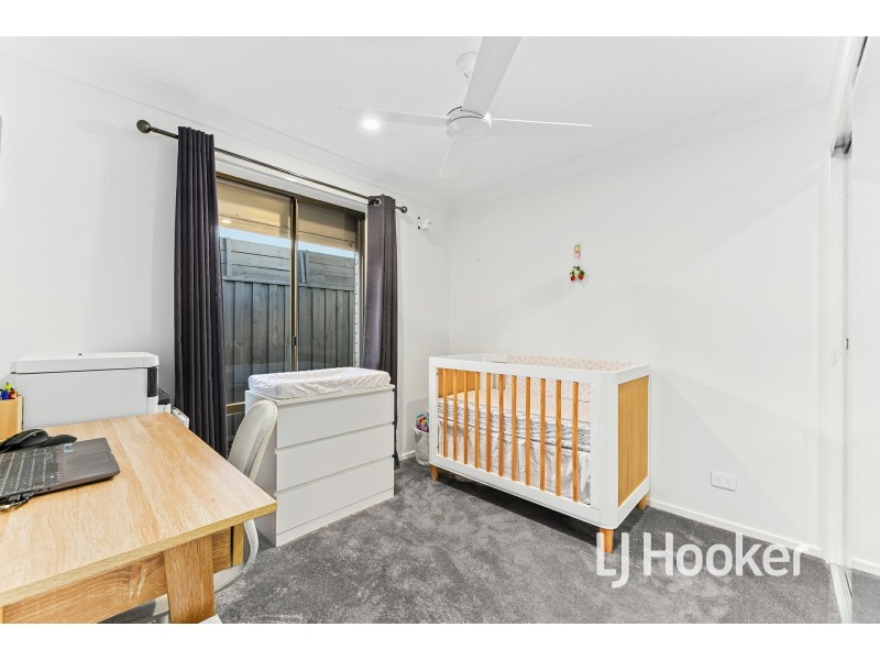 5 Adam Court, Pakenham VIC 3810