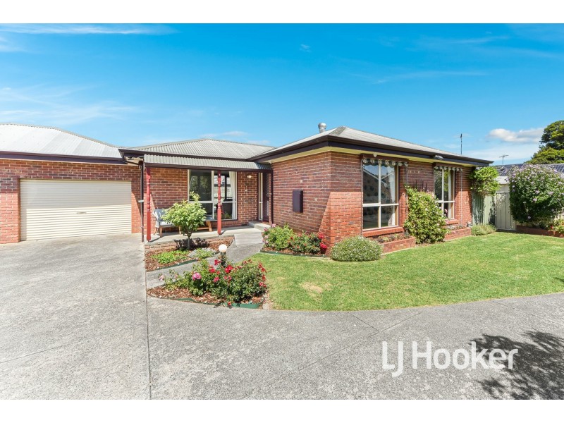 1/28A Henry Street, Pakenham VIC 3810