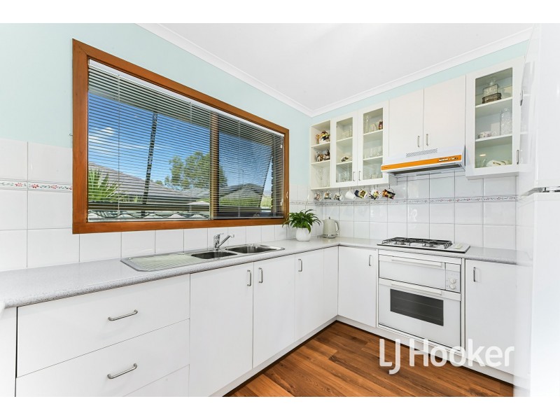 1/28A Henry Street, Pakenham VIC 3810