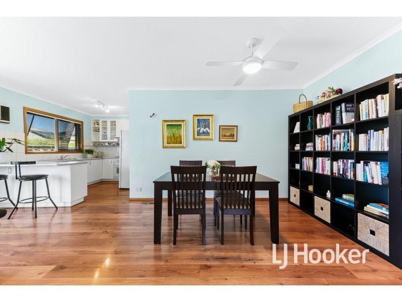 1/28A Henry Street, Pakenham VIC 3810