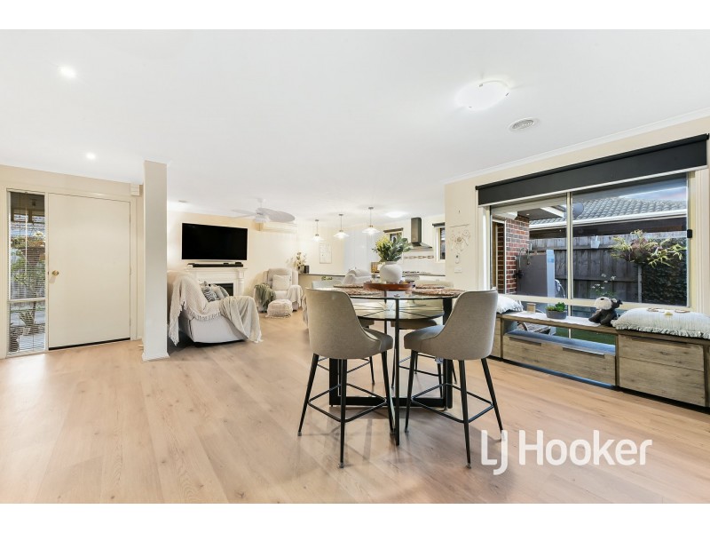 2/43 King Street, Pakenham VIC 3810