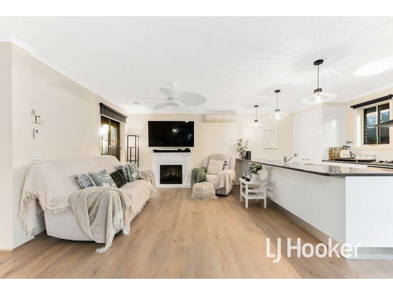 2/43 King Street, Pakenham VIC 3810