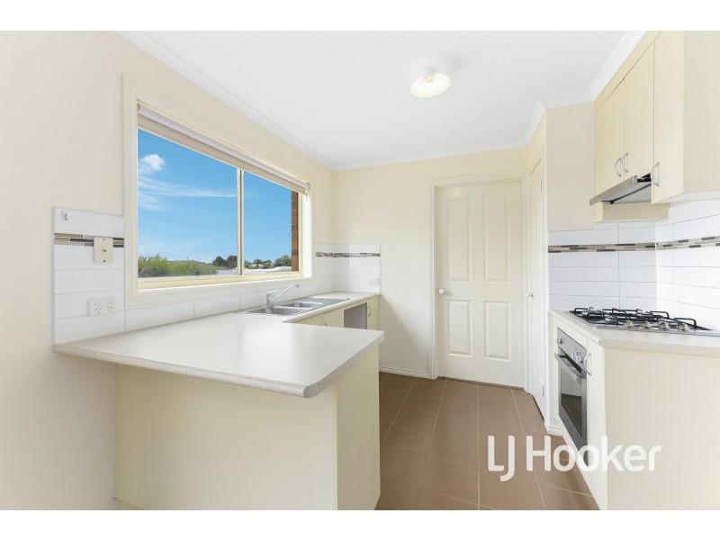 Unit 28/18 Ben Drive, Pakenham VIC 3810