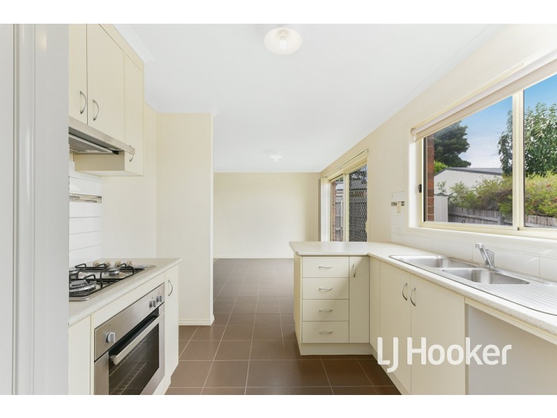 Unit 28/18 Ben Drive, Pakenham VIC 3810