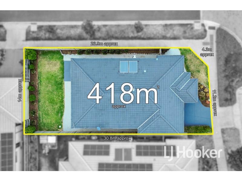 17 Caversham Drive, Pakenham VIC 3810