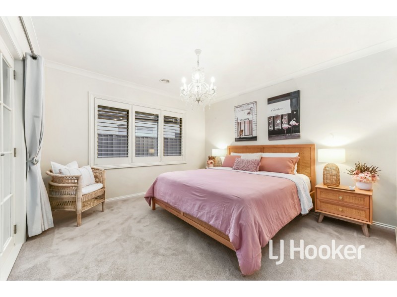 16 Illawarra Way, Pakenham VIC 3810