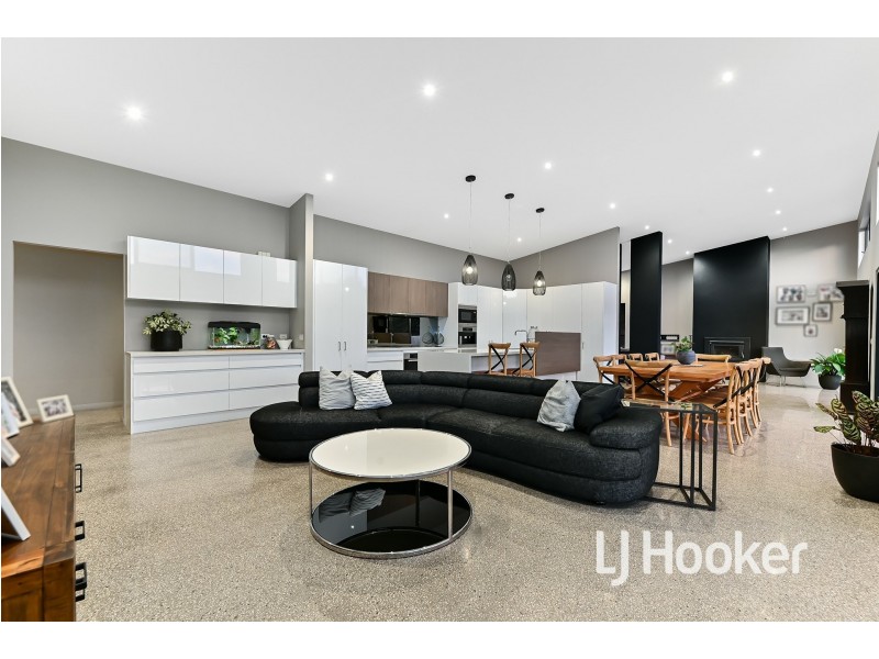 3A Meeking Drive, Pakenham VIC 3810