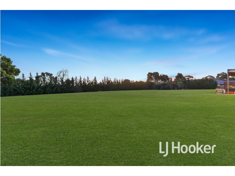 3A Meeking Drive, Pakenham VIC 3810