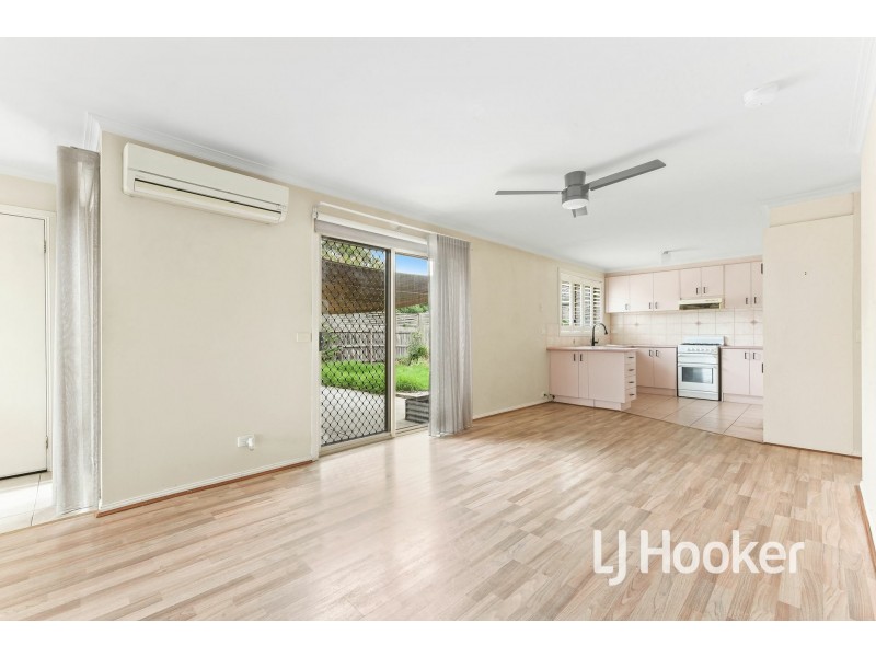 5 Mark Place, Pakenham VIC 3810