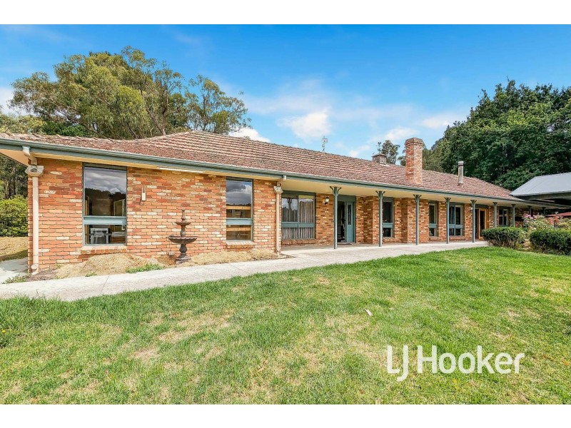 855 Toomuc Valley Road, Pakenham Upper VIC 3810