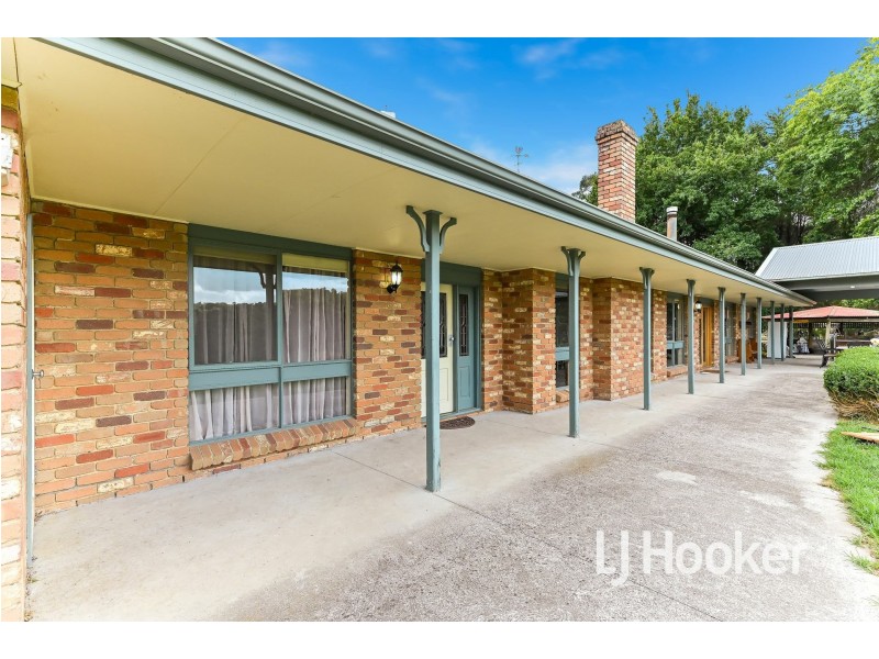 855 Toomuc Valley Road, Pakenham Upper VIC 3810